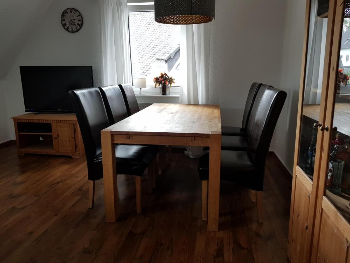 Ferienwohnung Bergstrasse Winterberg Exteriör bild